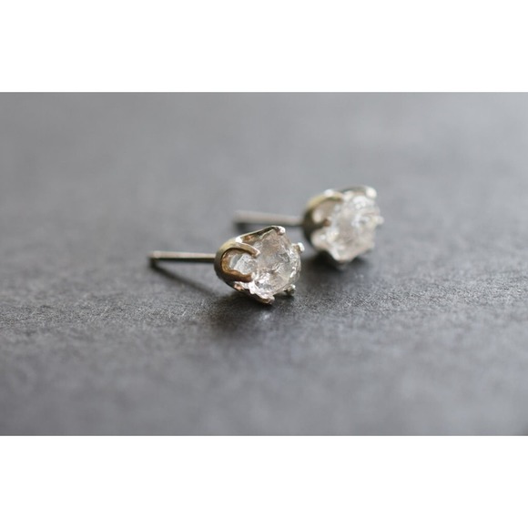 Sterling silver stud earrings, alternative diamond, uncut natural gemstones - Picture 1 of 4